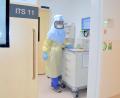 Bild: Vogl
Die Intensivpflegekräfte im Krankenhaus St. Barbara Schwandorf gehen inzwischen über ihre Grenzen hinaus.