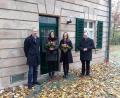 Bild: Pfarrei Kastl bei Kemnath/exb
Pfarrer Heribert Stretz (rechts) und Pfarrgemeinderatssprecher Thomas Deubzer dankten Petra Dimper und Sabine Deubzer (von links) für ihre jahrelange Mitarbeit.