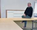 Bild: Dobler
Hubert Obendorfer, Sternekoch und Chef des Fünfsternehotels "Der Birkenhof" in Hofenstetten, hält noch mehrere moderne Tagungsräume in seinem Hotel vor, aber mit Corona und den neuen technischen Möglichkeiten von Online.Konferenzen sinkt die Nachfrage nach Präsenzveranstaltungen.
