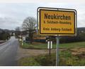 Bild: Stephan Huber
Im Gemeinderat Neukirchen ging es unter anderem um die Themen Radewegebau zwischen Neukirchen und Etzelwang und Dorferneuerung im Hauptort Neukirchen.
