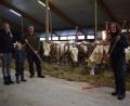 Bild: szl
Die 16-jährige Hanna Gmeiner (rechts) macht bei Sabine und Marco Eckert eine Ausbildung zur Landwirtin. Für das vorbildliche Engagement in der Ausbildung im Bereich der Landwirtschaft erhielt die Firma Eckert GbR den Staatsehrenpreis.