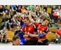 Archivbild: Ziegler
Beim Handball geht es zur Sache. Doch wie lange noch? Corona und Absagen bestimmen den Spielbetrieb. Ein vorzeitiges Saisonende ist nicht auszuschließen.