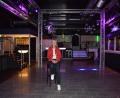 Bild: szl
Zweimal die Woche schaut Disco-Inhaberin Edeltraud Weyh-Preßler im WS Club in Kulmain nach dem Rechten. Manchmal kommen ihr die Tränen, wenn sie allein auf der menschenleeren Tanzfläche steht.