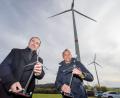 Archivbild: Daniel Karmann
Bayerns Wirtschaftsminister Hubert Aiwanger (links) und Bayerns Umweltminister Thorsten Glauber (beide Freie Wähler) setzen auf mehr Wind.