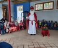 Bild: sl
Mit Spannung erwarteten die Kleinen das Treffen mit dem Nikolaus. Für ihn hatten sie auch ein Lied und ein Nikolausspiel vorbereitet.
