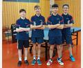 Bild: fv
Mit zwei klaren Erfolgen holten sich die Hirschauer Paul Freitag, Jonathan Kern, Leonardo Jogunica und Leonhard Heldmann (von links) den Titel bei der U15-Mannschaftsmeisterschaft im Bezirk.