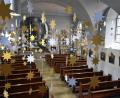 Bild: Stephan Huber
1000 Sterne hängen in der Kirche St. Vitus Ursensollen von der Decke.