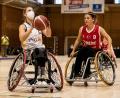 Bild: Stephanie Wunderl
Svenja Mayer (links) und ihre deutschen Teamkolleginnen trugen in der Partie gegen die Türkei FFP2-Masken – während der gesamten Spielzeit.