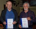 Bild: T. Enslein/exb
Max Striegl (links) erhielt die Auszeichnung Bayerischer Löwe in Bronze, Helmut Luckhardt bekam für 10 Jahre Mitgliedschaft im DVF eine Urkunde.