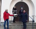 Bild: Sieglinde Norgauer/exb 
Die Vorstandsmitglieder Karola Beer und Christiane Zimmer (vorne, von links) übergaben die Spende an Gisela Pöhler und Angela Krüger (hinten, von links) vom Hospizverein.