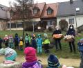 Bild: do
Nachbarschaft pflegen und Gutes tun - wenige Tage vor der Ankunft des Herrn spielte die Malteser-Ortsgruppe in der Kita Speinshart Christkindl.