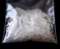 Symbolbild: David Ebener/dpa
Immer wieder wird Crystal Meth über die Grenze geschmuggelt. Auch ein Bamberger dachte, dass er 9,1 Gramm dieser Droge im Gepäck hat, aber man drehte ihm das minderwertige Lev-Methamphetamin an.
