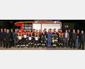 Bild: egl
Alle 14 Aktiven aus den Feuerwehren Ensdorf, Wolfsbach und Emhof bestehen die Modulare Truppausbildung. Dazu gratulieren zahlreiche Ehrengäste und die Prüfer.