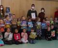 Bild: Kerstin Birner/exb 
Der Kindergarten St. Martin erhielt das Gütesiegel "Buchkindergarten". Die Kinder freuten sich mit den Verantwortlichen.