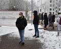 Archivbild: hcz
Anstehen zum Testen: Zahlreiche Bürger suchten am Weihnachtswochenende das BRK in Weiden (Bild) und im Landkreis auf,