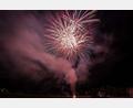 Symbolbild: dtr
Entschädigung für den anstehenden Jahreswechsel mit Böllerverbot: Die „Faszination Auenpark“ lockt am letzten Samstag im Mai 2022 mit einem farbenfrohen Brillant-Feuerwerk.
