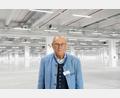 Bild: Gabi Schönberger
Witron-Gründer Walter Winkler bei der Einweihung von Werk 2 im September 2021. Die Firma wächst weiter sehr stark.