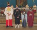 Bild: adj
Vor dem Altar verkündeten die Sternsinger der Pfarrgemeinde die Botschaft von der Geburt Jesu