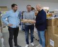Bild: Eger
Die Gesellschafter der Logentu Logistik GmbH Tirschenreuth, Daniel Müller, Matthias Ziegler und Mathias Zintl (von links), sind zufrieden. 2021 haben 600 000 Pakete das Unternehmen in der Kreisstadt verlassen.