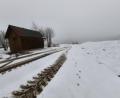 Bild: bey
Noch zeigen die Spuren im Schnee den künftigen Fahrbahnverlauf an. Am Ende der geraden Strecke folgt eine Abbiegung rechts in Richtung Staatsstraßen Vohenstrauß/Lohma.