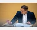 Archivbild: Lino Mirgeler
Gerd Mannes (AfD) spricht im Bayerischen Landtag.
