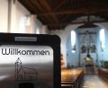 Bild: Gabi Schönberger
Willkommen sind die Gläubigen in allen Kirchen der Stadt und vermehrt bei Onlineangeboten der katholischen Pfarreien wie hier in St. Konrad und der evangelischen Gemeinden. Gegen die Abkehr von der Kirche gibt es zwar immer wieder Ideen, aber eine Trendwende ist nicht in Sicht.