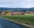 Bild: do
In der Klostergemeinde Speinshart genießt die Sanierung der Gemeindeverbindungsstraße zwischen Tremmersdorf und Haselbrunn erste Priorität