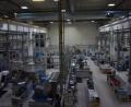 Bild: lue
Durch die Übernahme von Wiesauplast – im Bild ein Teil der Fertigungsanlagen in Wiesau – will die Scherdel-Gruppe aus Marktredwitz ihr Know-how im Bereich hochwertiger Kunststoffprodukte erweitern. In einem Pressegespräch stellten die Verantwortlichen ihre Pläne für die Zukunft vor.