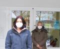 Bild: Gemeinde Kulmain/exb
Bürgermeister Günter Kopp, Kindergartenleiterin Corinna Fröhler (von rechts) und Geschäftsführer Christopher Östreicher begrüßten Gerlinde Schroller (von links) als neue Mitarbeiterin.