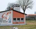 Bild: do
Das alte Feuerwehrhaus Speinshart soll der Spitzhacke zum Opfer fallen. An gleicher Stelle plant die Gemeinde die Errichtung eines neuen Bauhofes.