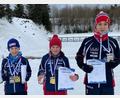 Bild: Wolfgang Uschold/exb
Vier Podestplätze erreichten Lukas Loos, Merle Uschold und Tobias Loos (von links) vom SCMK Hirschau bei der „Bayerischen“ im Biathlon.
