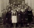 Archivbild: Archiv Werner Männer/exb
Eine Aufnahme des Mitterteicher Kirchenchors aus dem Jahr 1940. Nur von wenigen Personen sind die Namen bekannt. Links oben der damalige Stadtpfarrer Josef Neidl.