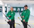 Bild: Thomas Hofmann/exb
Einen Doppelsieg für Michelfeld mit dem Blankbogen feierten (von links) Joachim Kroher und Markus Belz bei den offenen Landesmeisterschaften in Hirschau.