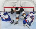 Bild: Matt Slocum
0:4 gegen Slowakei: Das deutsches Eishockey-Team ist in Peking ausgeschieden.