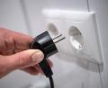 Symbolbild: Sina Schuldt/dpa
Bei einem längeren Stromausfall wüsste die Bevölkerung im Birgland derzeit nicht, welche Anlaufstellen es gibt: Der Gemeinderat sieht Informationsbedarf auf dem Themenfeld des Katastrophenschutzes.