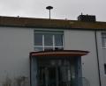 Bild: jr
Eine der bestehenden Sirenen in Konnersreuth befindet sich auf dem Dach der Grundschule.