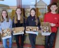 Bild: Realschule Auerbach/exb
Als erfolgreiche Teilnehmer am Pilz-Projekt der Auerbacher Realschule präsentieren sich (von links) Tamina Hecht, Marlene Dauth, Nadine Reisner und Lukas Gutte.
