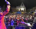 Bild: Petra Hartl
Die Hexennacht auf dem Amberger Marktplatz mit der Band Quertreiber war ein Publikumsmagnet. Nun werden schöne Bilder von der Veranstaltung gesucht.