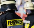 Symbolbild: Philipp von Ditfurth/dpa
Ob die Feuerwehren der Gemeinde Fensterbach künftig drei statt zwei Kommandanten benötigen, diskutierte der Gemeinderat bei seiner Sitzung.