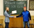 Bild: Schlüsselclub Münchenreuth/exb
Präsident Alexander Hübner freut sich darüber, dass die Ziegler-Gruppe nun auch im Kappldorf einsteigt.