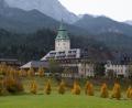 Bild: Sven Hoppe/dpa
Das Hotel Schloss Elmau bei Garmisch-Partenkirchen in Oberbayern.