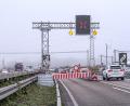 Bild: Zeppelin Rental GmbH/exb
So wie hier auf der A 66 bei Wiesbaden soll es in wenigen Tagen auch auf der A 93 bei Perschen aussehen: Je nach Verkehrsaufkommen gibt es an der Baustelle für die Kurmhofbachbrücke dann eine Fahrspur mehr oder weniger, ein Knopfdruck genügt. .