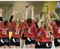 Archivbild: Hubert Ziegler
Hoch die Hände am Wochenende: Die Handballerinnen des HC Sulzbach erwarten am Samstag die HG Ingolstadt in der Krötenseehalle.