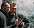 Bild: Efrem Lukatsky/AP/dpa
Vitali Klitschko (r), Bürgermeister von Kiew und ehemaliger Box-Profi, und sein Bruder Wladimir Klitschko, ebenfalls ehemaliger Box-Profi, wollen Kiew verteidigen.