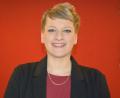 Bild: jr
Vera Jankowski, Leiterin des Mehrgenerationenhauses in Mitterteich, lädt im Namen der AWO zu einer Friedensdemo ein.