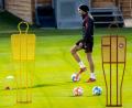 Bild: Peter Kneffel/dpa/Archivbild
Leon Goretzka läuft über den Trainingsplatz.