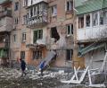 Bild: Evgeniy Maloletka/AP/dpa
Menschenrechtler bezeichnen die Lage in der umkämpften Stadt Mariupol als katastrophal.