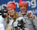 Archivbild: Karl-Josef Hildenbrand
Clara Klug und ihr Guide Martin Härtl, der aus Friedenfels stammt, freuen sich 2018 in Südkorea über ihre Bronzemedaille im Biathlon über die 12,5 km bei den sehbehinderten Damen. In Peking sind sie nicht dabei.