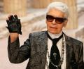 Bild: Francois Mori/AP/dpa
Der Modedesigner Karl Lagerfeld sagte, man dürfe sich selbst vor seiner Katze nicht gehen lassen.