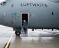 Bild: Christophe Gateau/dpa
„Dürfen unsere Bundeswehr dabei nicht schwächen“: Christine Lambrecht.
